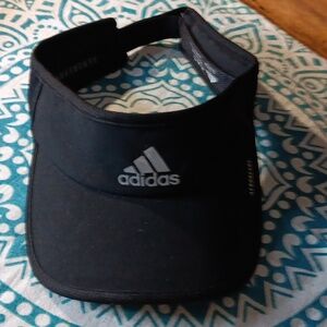 Adidas visor